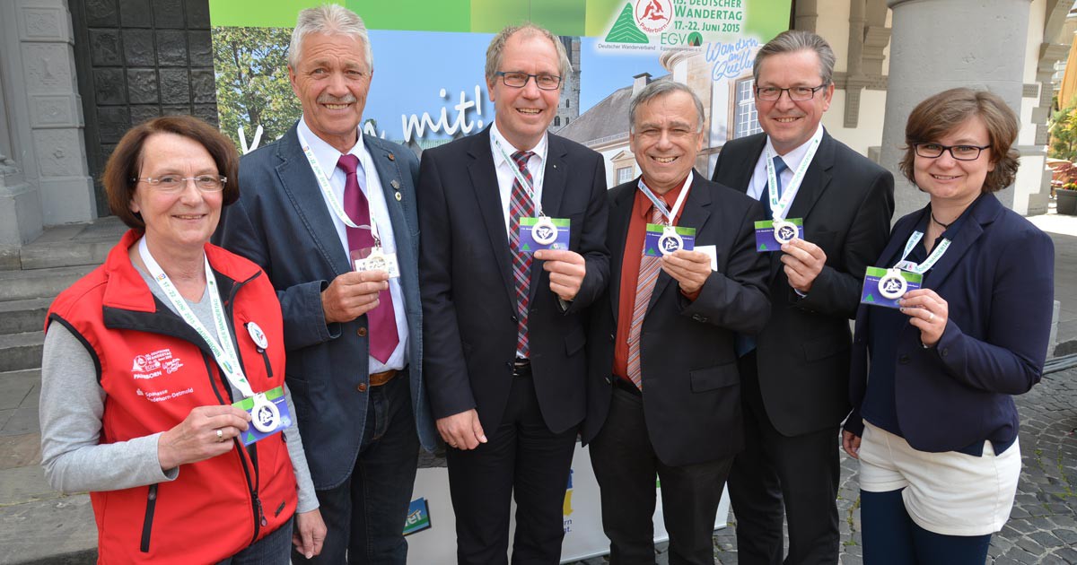 Deutscher Wandertag in Paderborn eröffnet