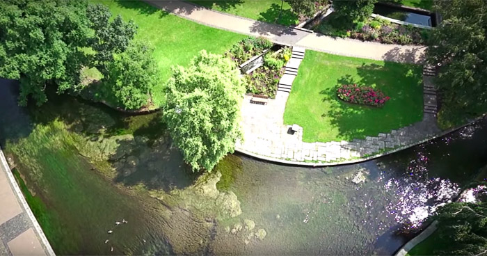 DIe Pader in Paderborn ist der kürzeste Fluss in Deutschland