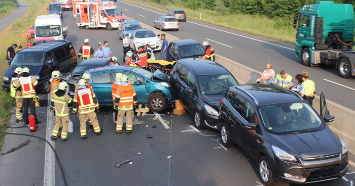 Unfall Paderborn Salzkotten B1